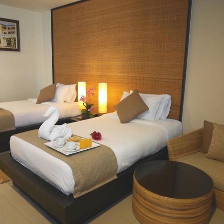 Swutel Hotel Bangkok Buitenkant foto
