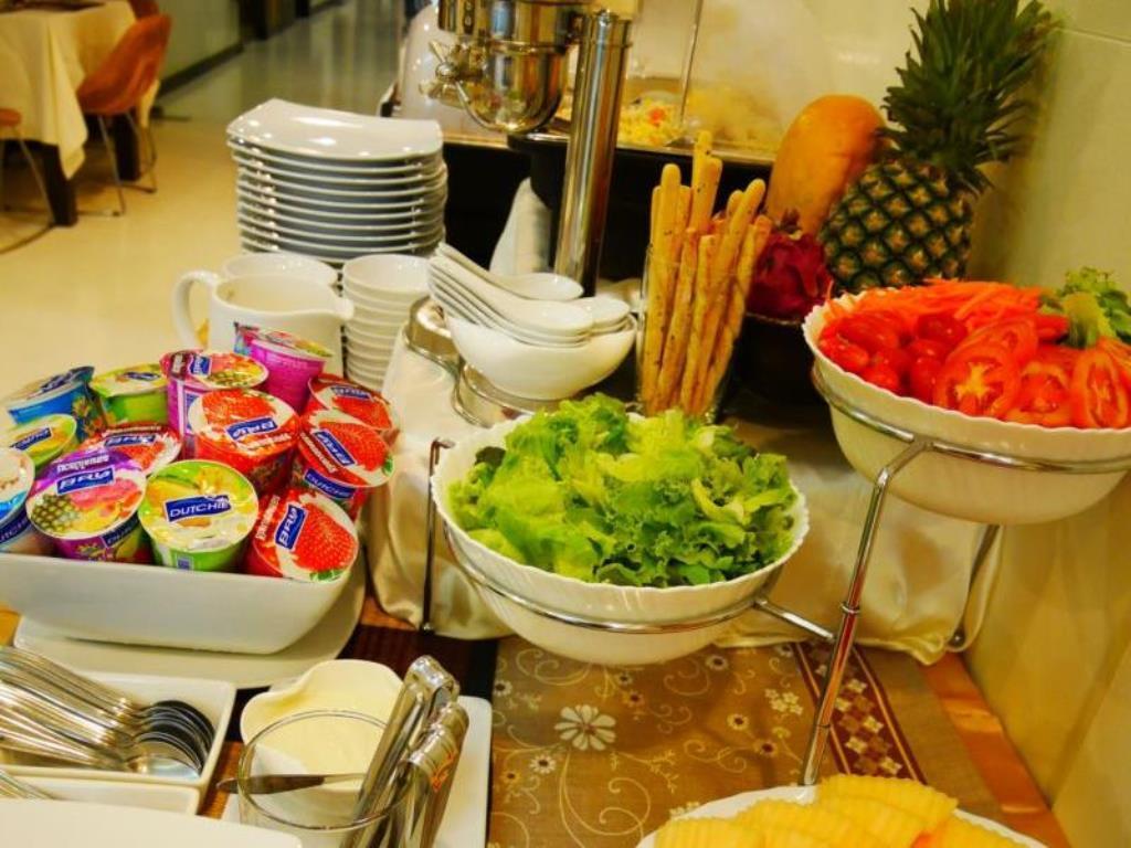 Swutel Hotel Bangkok Buitenkant foto